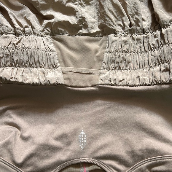 FP Movement Way Home Skortsie, size large - Picture 4 of 5